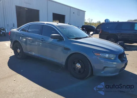 2016 Ford Taurus Police Interceptor z USA, uszkodzony, nr VIN 1FAHP2MK6GG109981